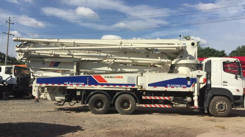 Бетононасос Zoomlion