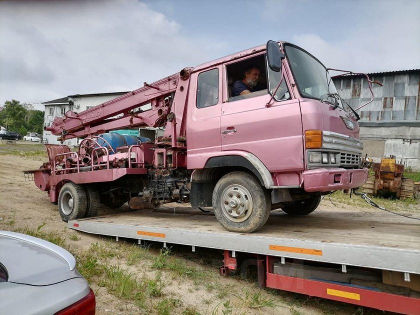 Автобетононасос Хино 25 м