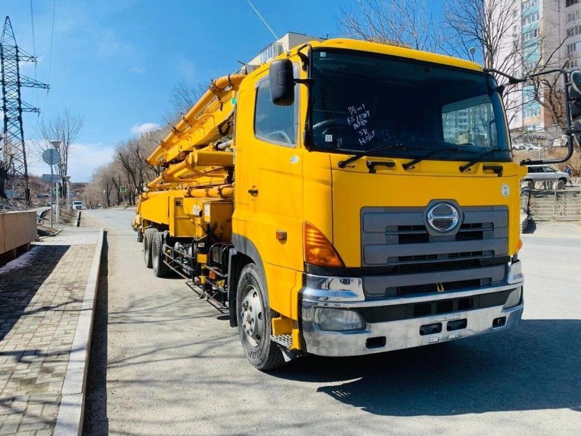 Автобетононасос mitsubishi fuso
