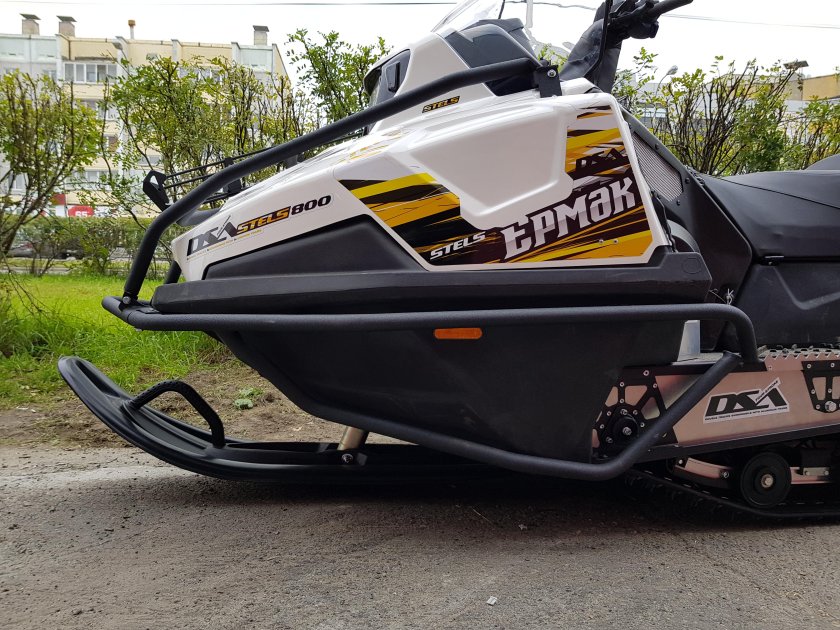 Снегоход Ермак 800