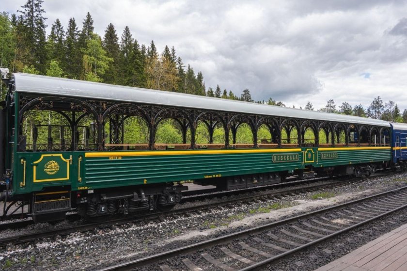 Вагон открытого типа