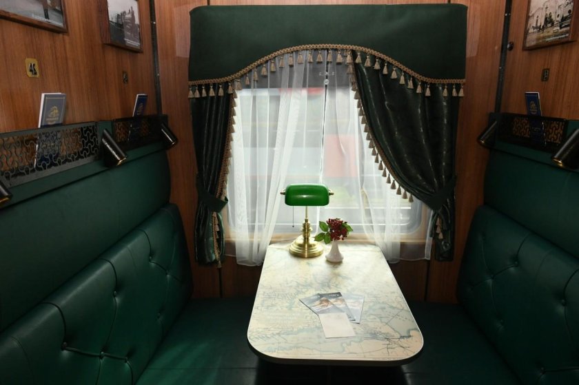 Ретропоезд Рускеала