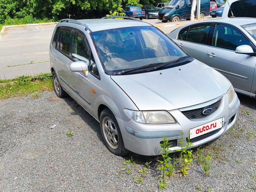 Мазда премаси 1999