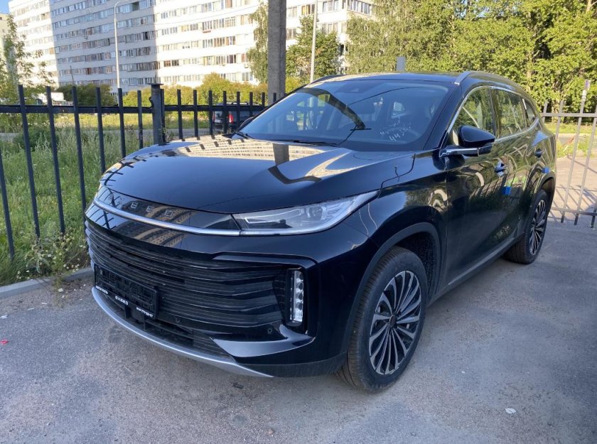 Exeed TXL антихром