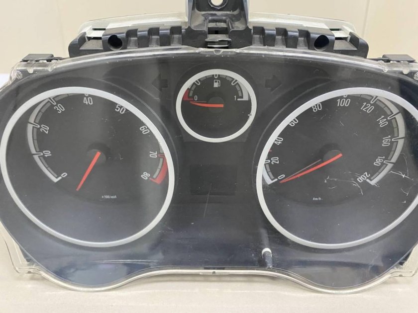 Приборная панель опель корса д 2007 бу