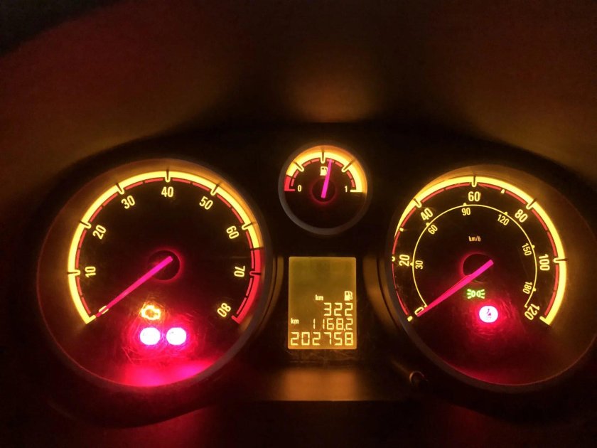 Опель корса д 1 2