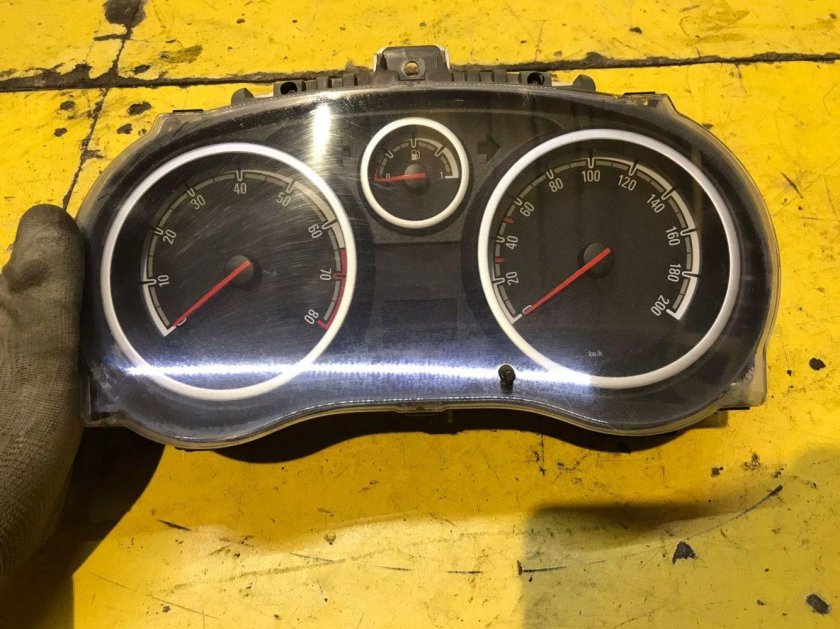 Приборная панель опель корса д 2008