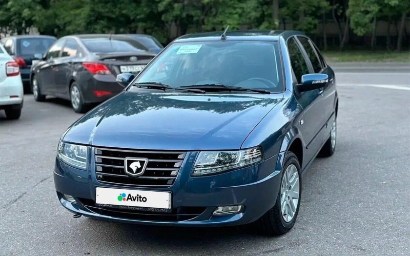 Иранский седан IKCO Tara