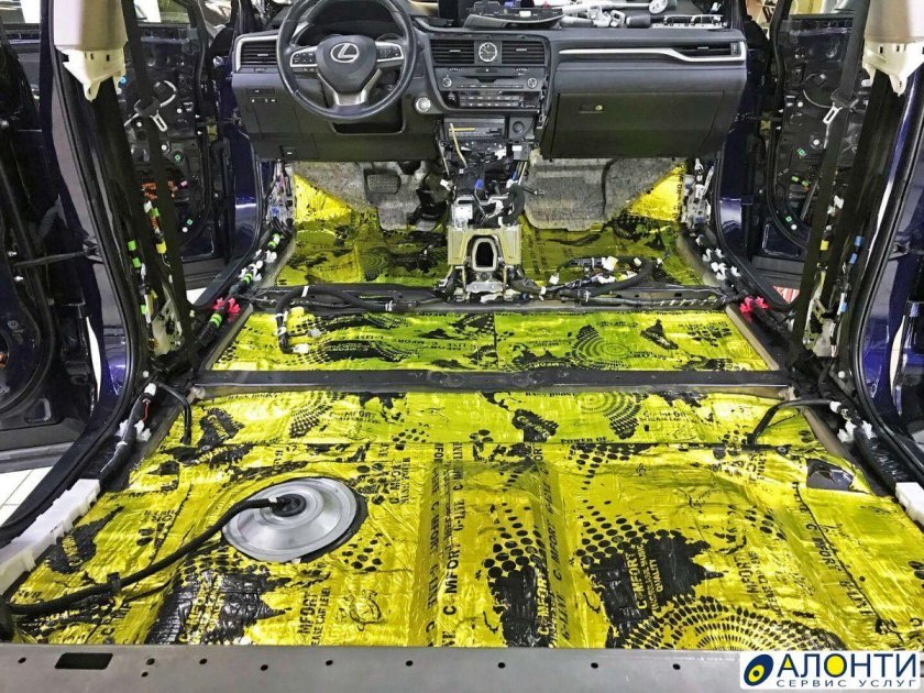 Шумоизоляция пола автомобиля