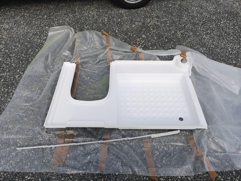 Душевой поддон в автодом