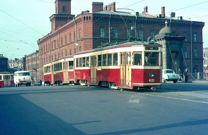 Трамвай Ленинград 1953 ул. Марата