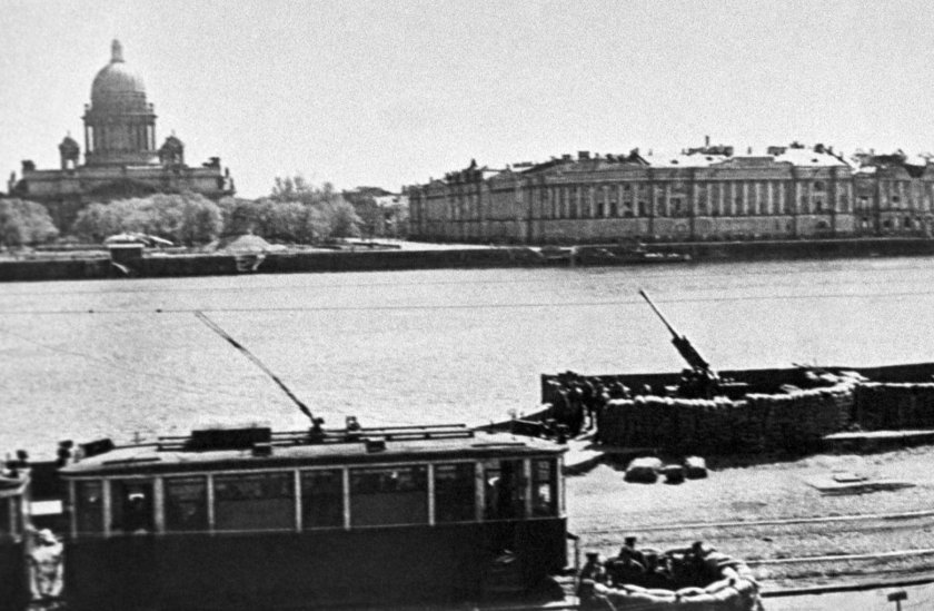 Блокада Ленинграда Нева