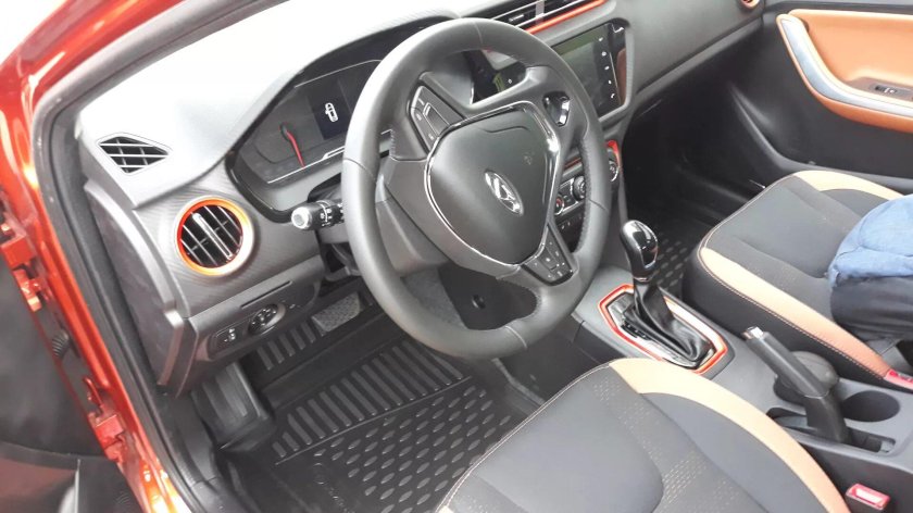 Chery Tiggo 2 интерьер