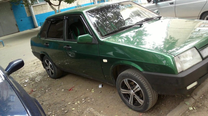 21099 Зеленый металлик