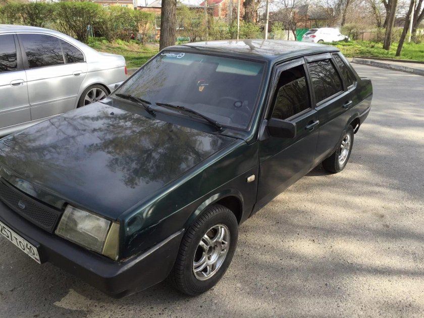 ВАЗ 21099 темно зеленый металлик