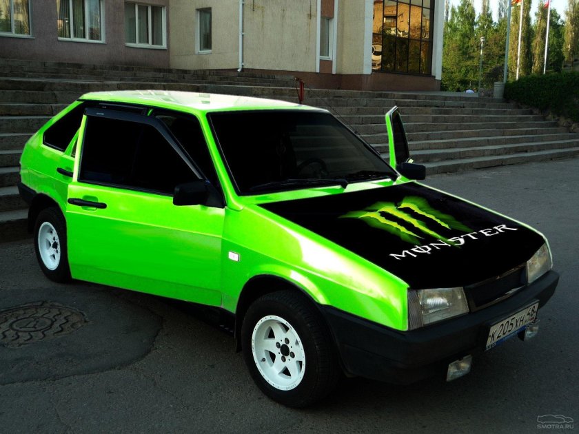 ВАЗ 2108 зеленая