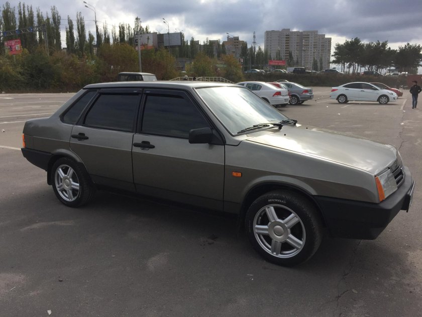 Торусы r15 на ВАЗ 21099