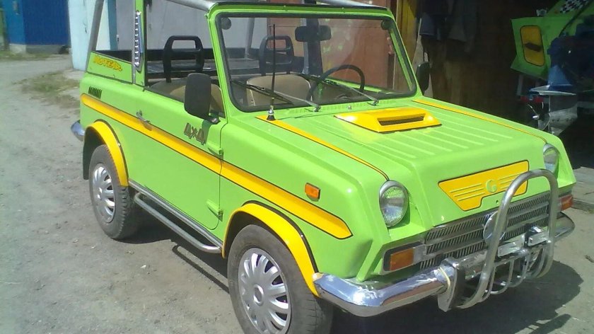 Автомобиль инвалидка СМЗ С-3д