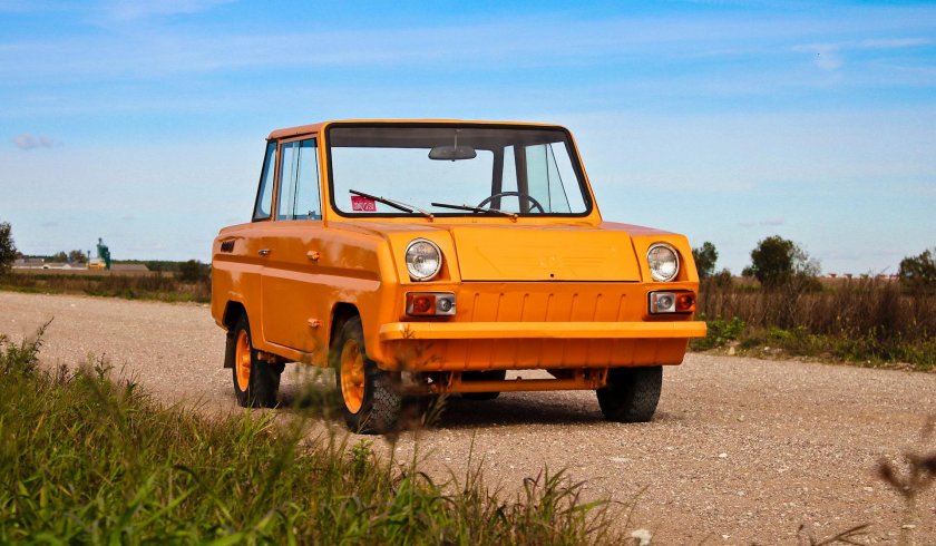 Машина инвалидка СМЗ С 3 Д