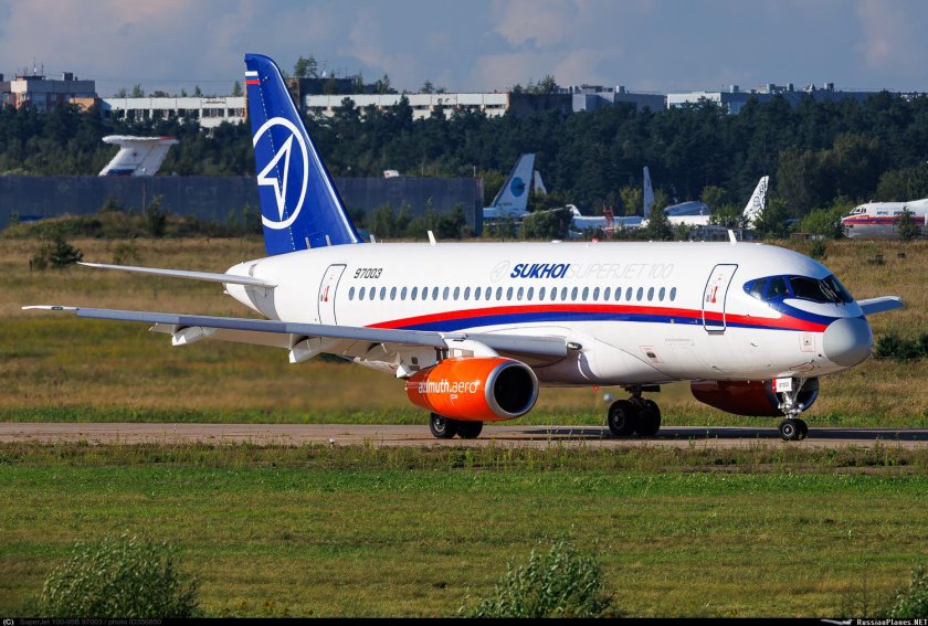 Sukhoi superjet 100 пассажирские самолёты