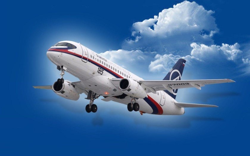 Самолет сухой Суперджет 100