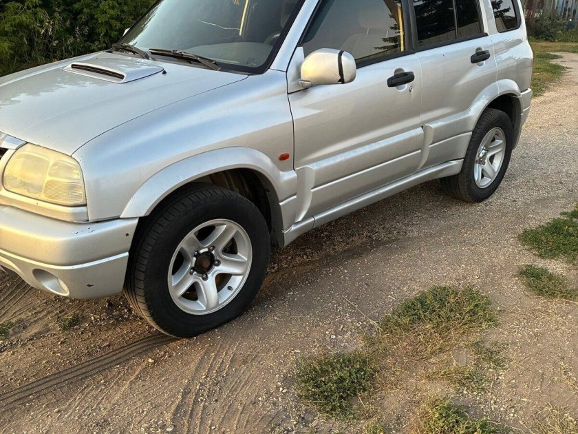 Suzuki grand vitara 2002