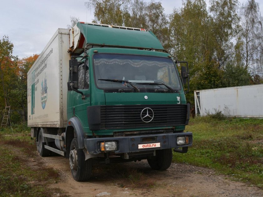 Мерседес грузовой 1989