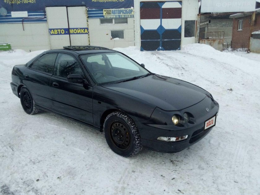 Хонда Интегра 1993 седан