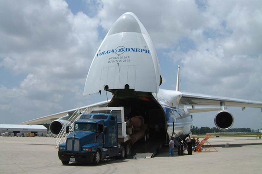 АН-124 Руслан грузовой