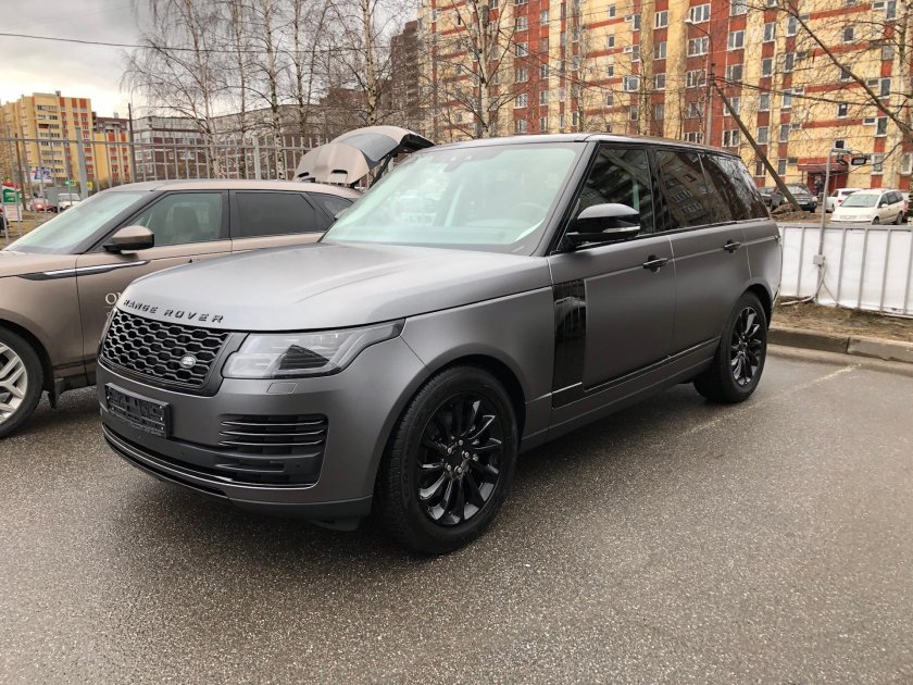 Range Rover l405 черный