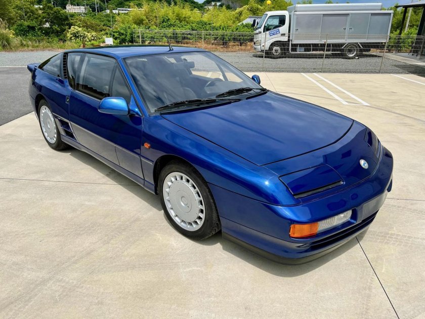 Alpine a610