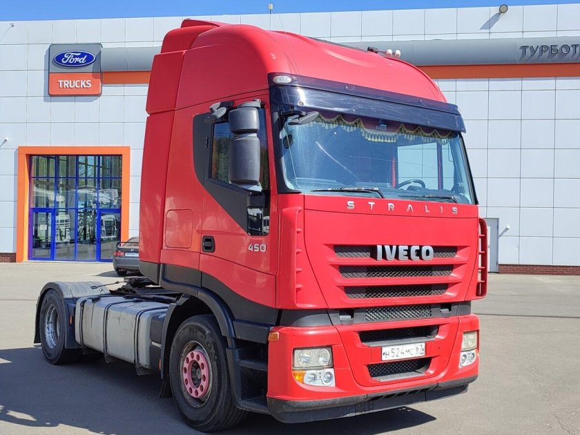 Ивеко стралис тягач