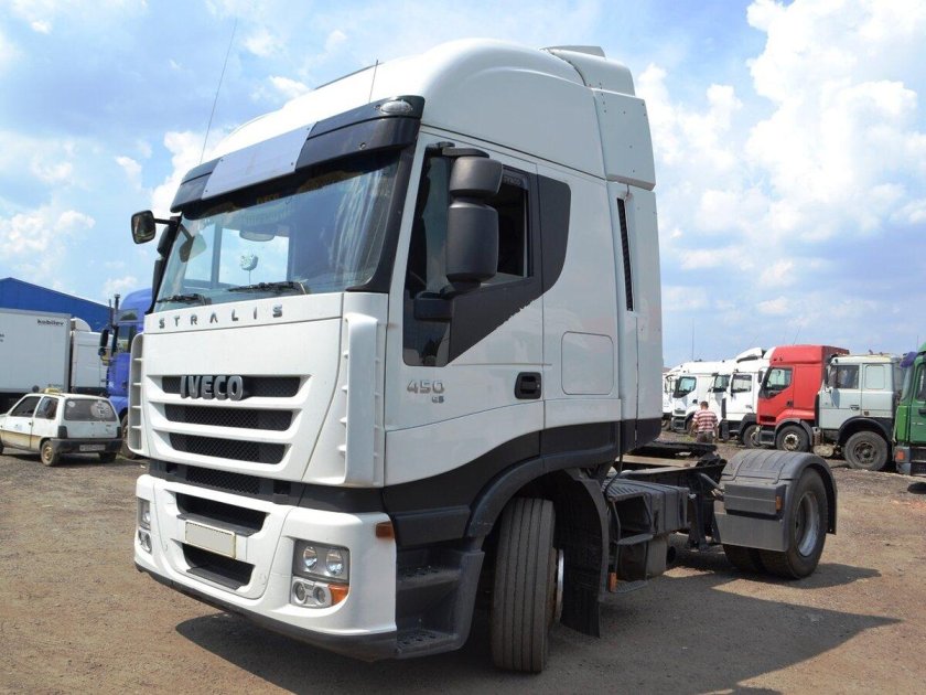 Iveco Stralis 4x2 седельный тягач