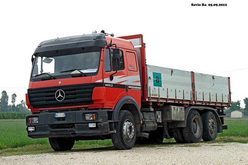 Мерседес Актрос 1853