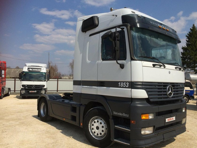 Мерседес Актрос 1853