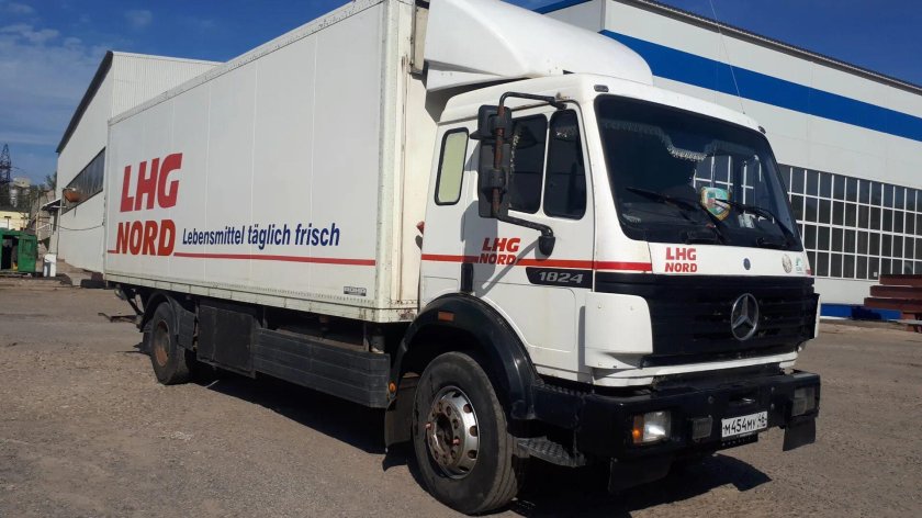 Мерседес 1824 sk