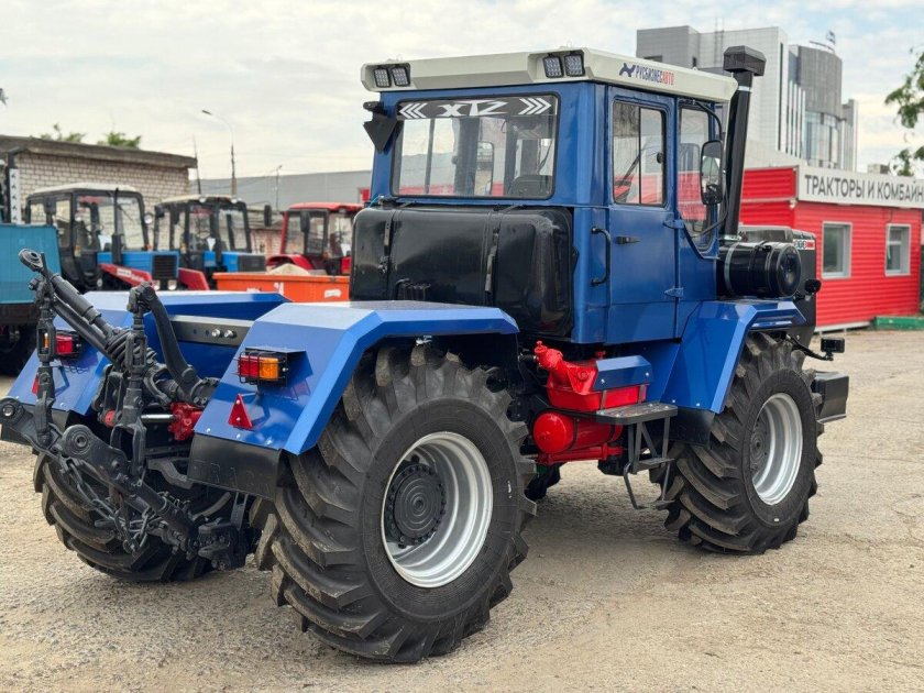 Трактор хтз т 150