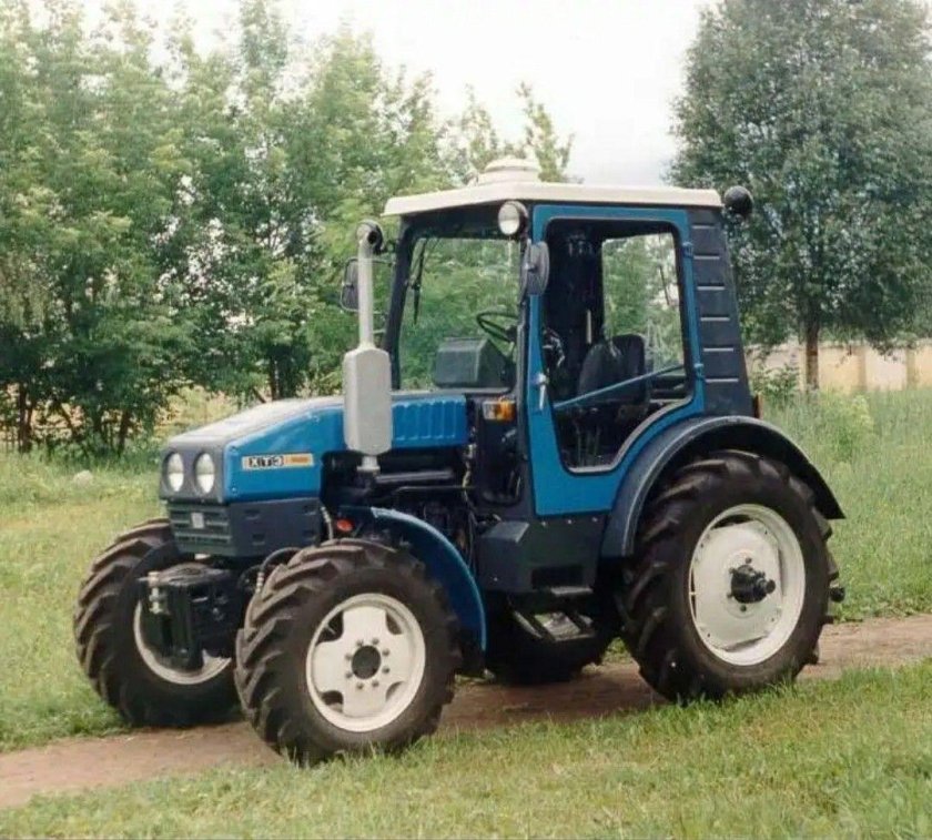 Трактор ХТЗ 3512