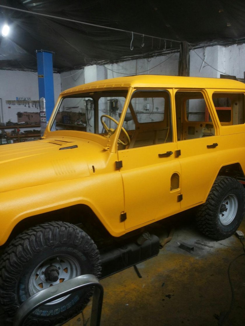 УАЗ 469 песочный