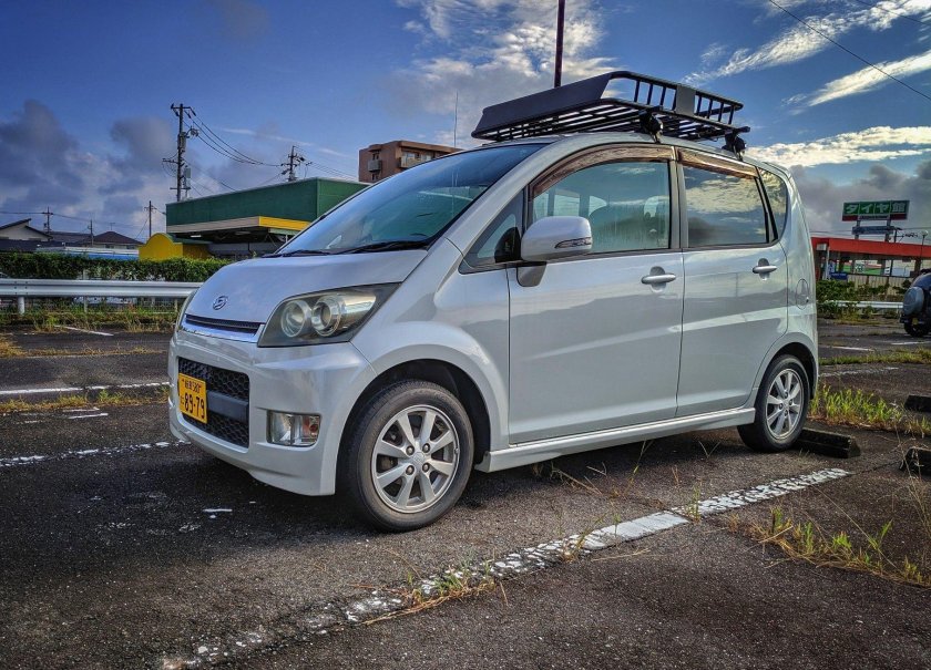 Дайхатсу мув