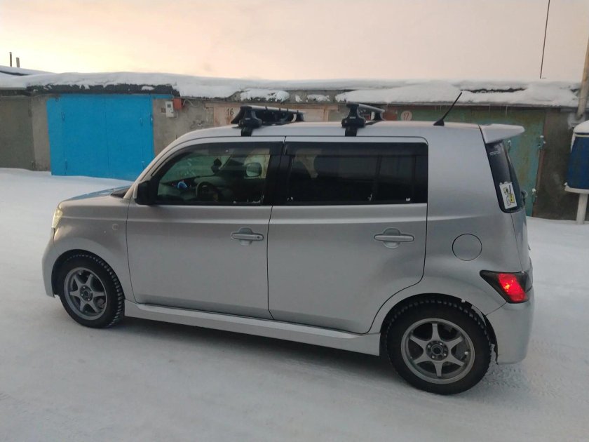 Багажник на крышу Дайхатсу мув