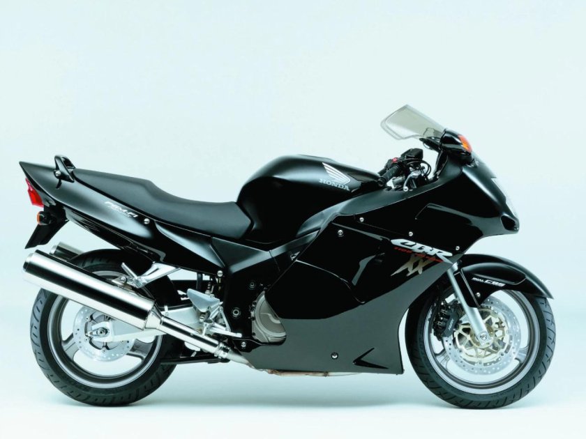 Honda cbr 1100 blackbird