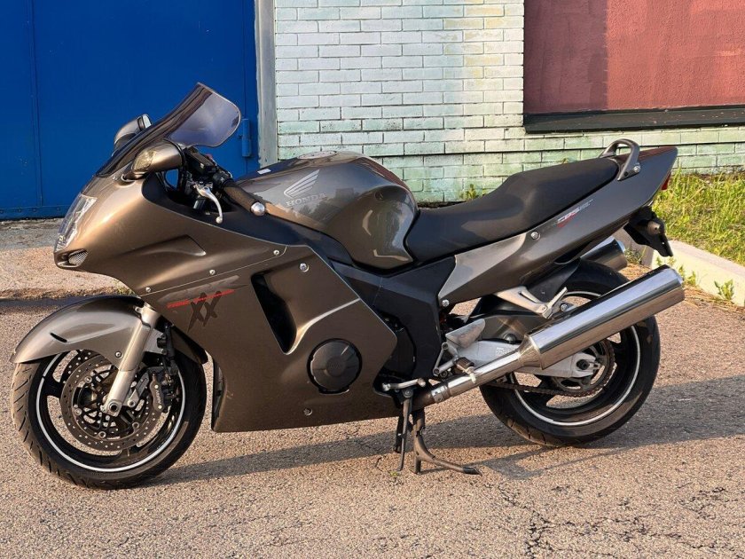 Хонда сбр 1100хх