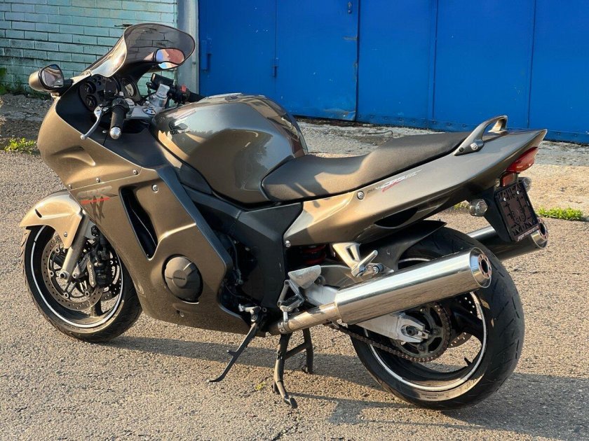 Хонда сбр 1100хх