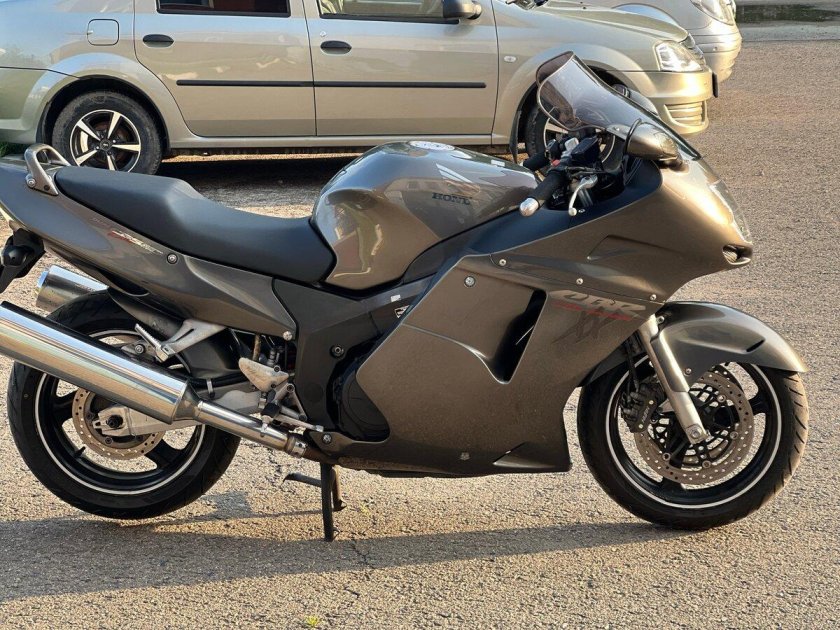 Хонда сбр 1100хх