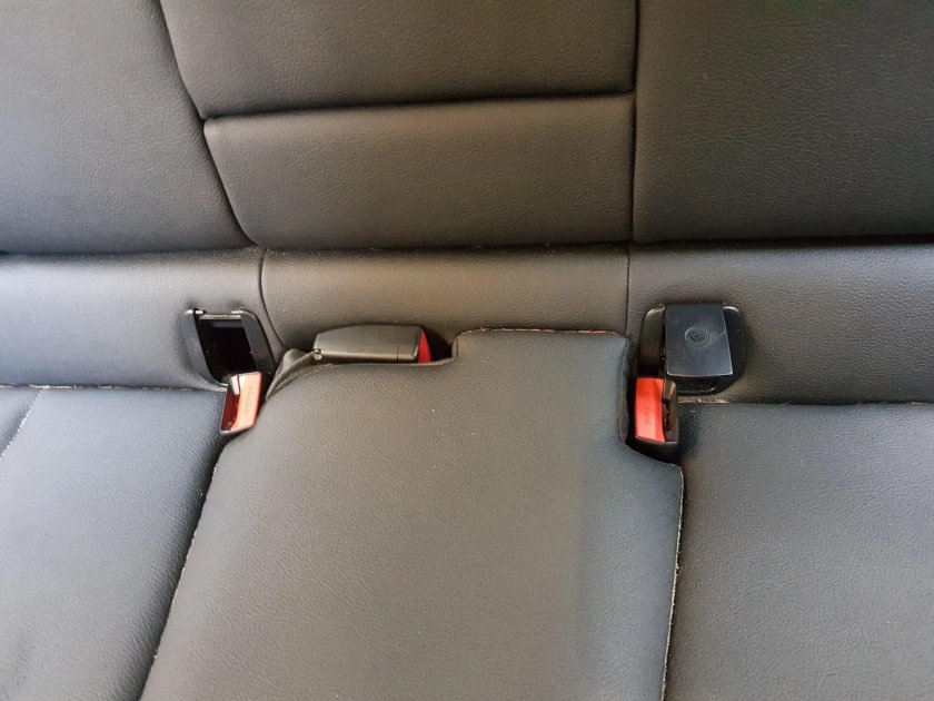 Изофикс в BMW f30