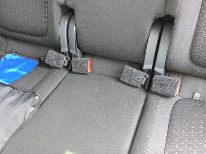 Шкода Йети изофикс