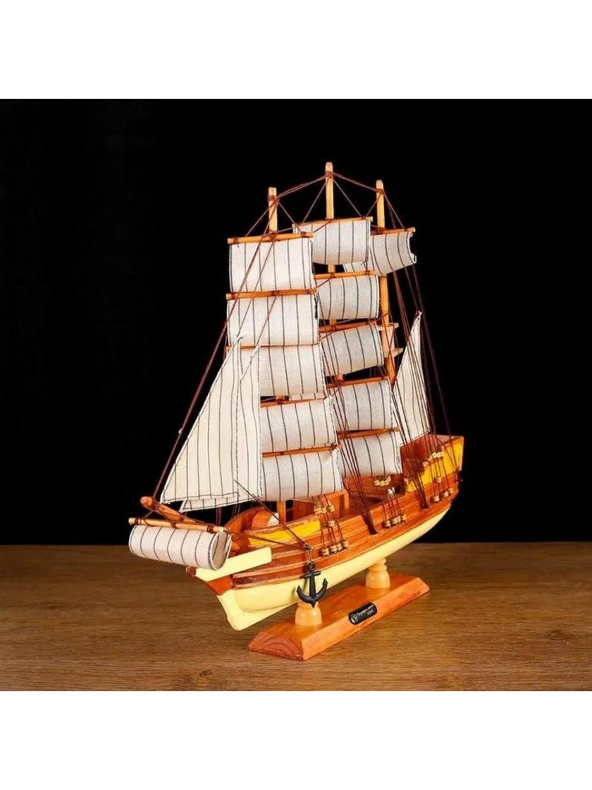 Корабль сувенир