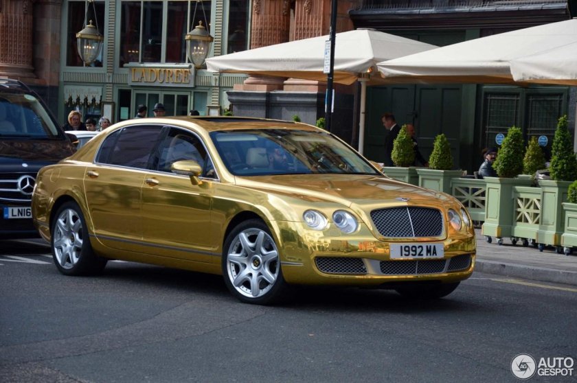 Золотой Бентли