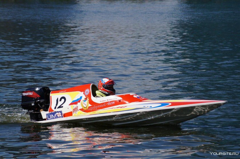 Скиф лодка гоночная